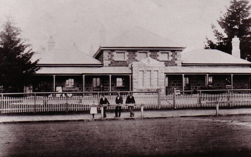 OLH Glen Innes Courthouse from early 1900s