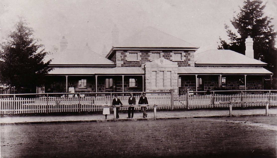 OLH Glen Innes Courthouse from early 1900s