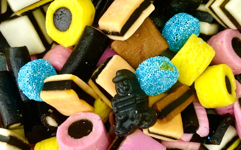 Book Review: Diving Into Deep Water