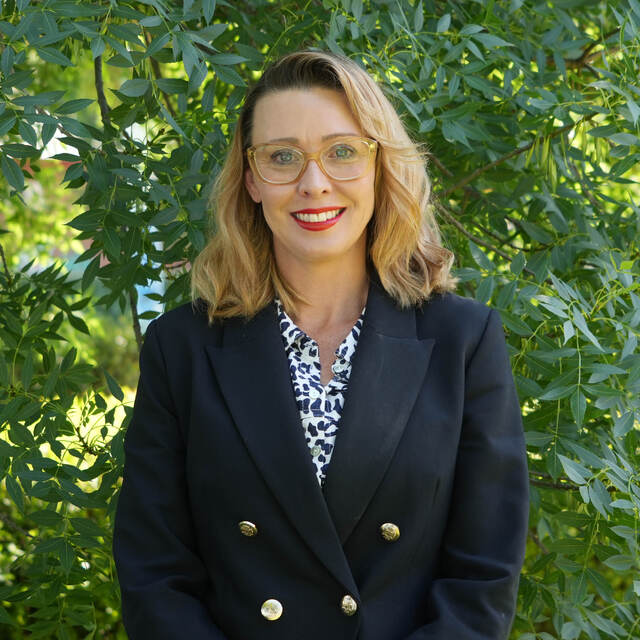 margot davis