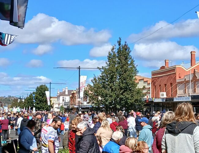 Huge crowds for ANZAC services